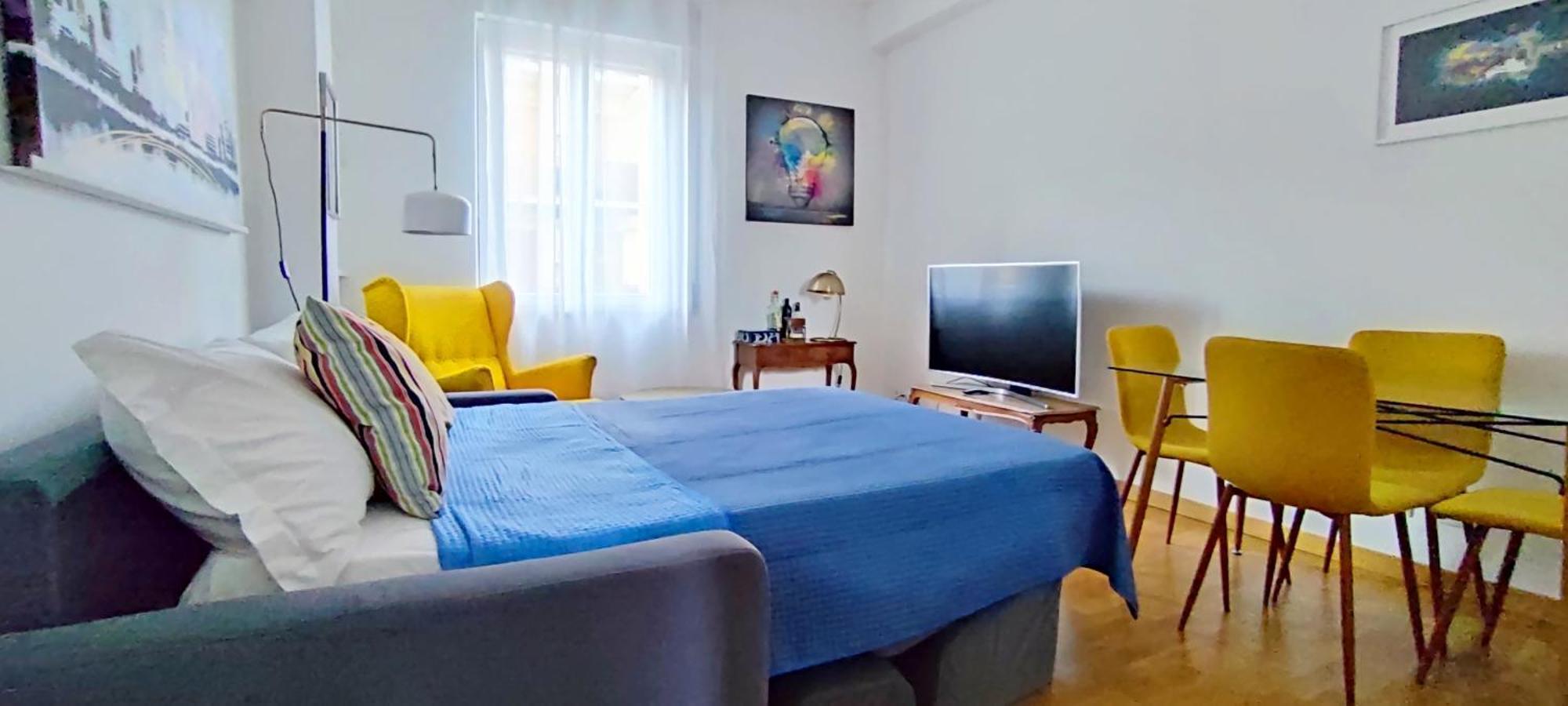 Giovenale 60 Metro C Luminoso Bilocale Fino A 4 Ospiti Apartamento Roma